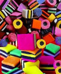 d689d520cd3e2d7653c5e1469e50ff90--liquorice-allsorts-floppy-hats
